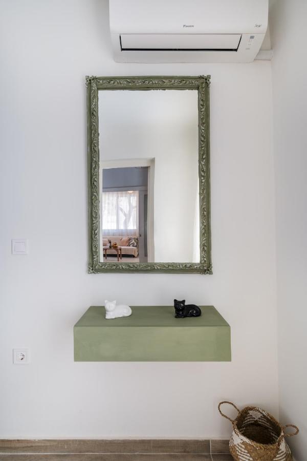 Piraiki Coastal Accommodation Pireus Exteriér fotografie